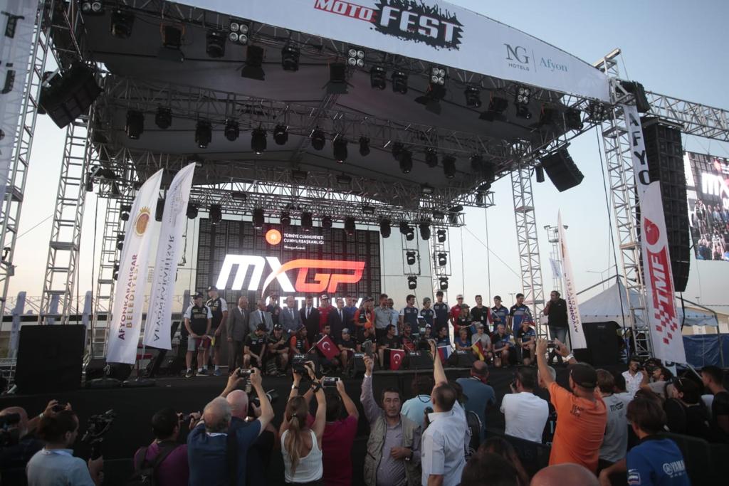 Dünya Şampiyonası'na Renkli Açılış